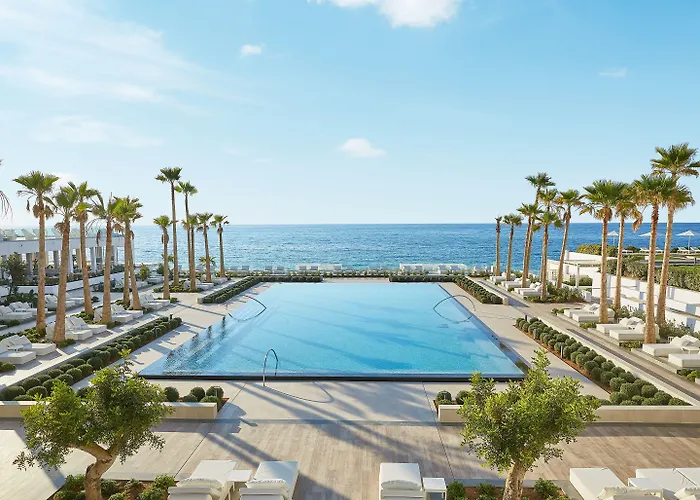 Luxe hotel: Grecotel Luxme White